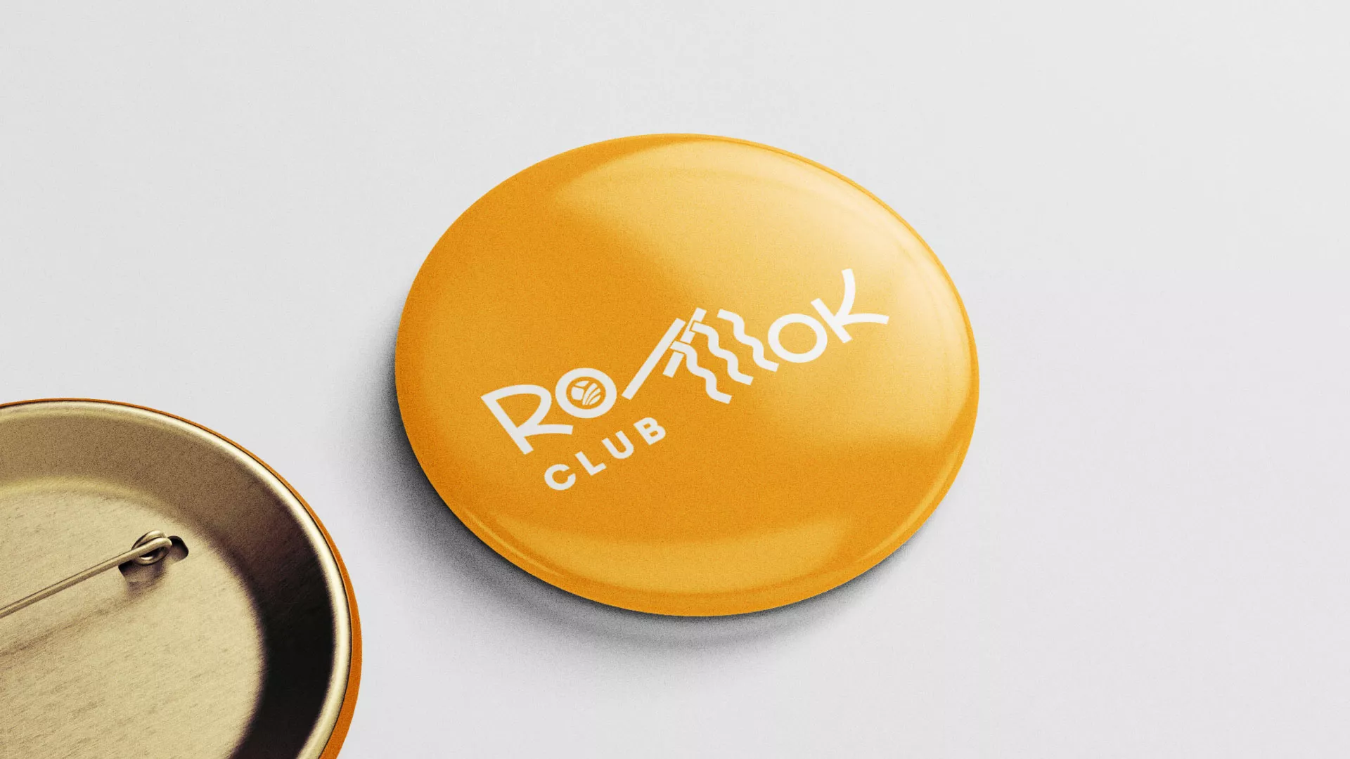 Создание логотипа суши-бара «Roll Wok Club» в Рузе